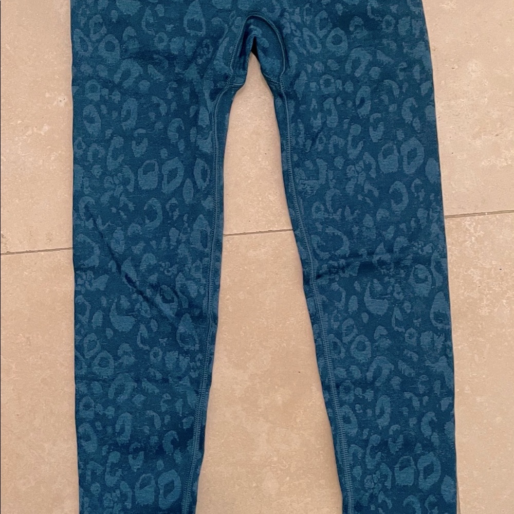 Gymshark adapt animal leggings